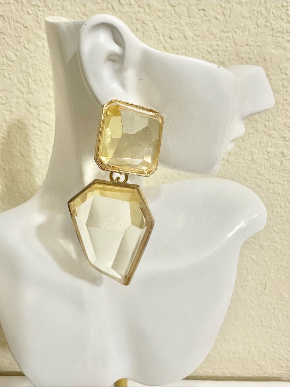 Vintage Gold-Tone Translucent Champagne Statement Drop Earrings